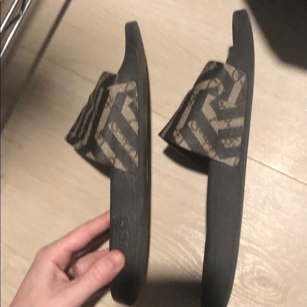 Authentic Gucci flops - Picture 4 of 7